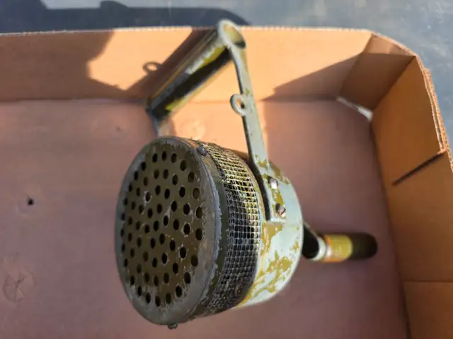 WWII Working Hand Crank Siren-Federal Electric Company Chicago