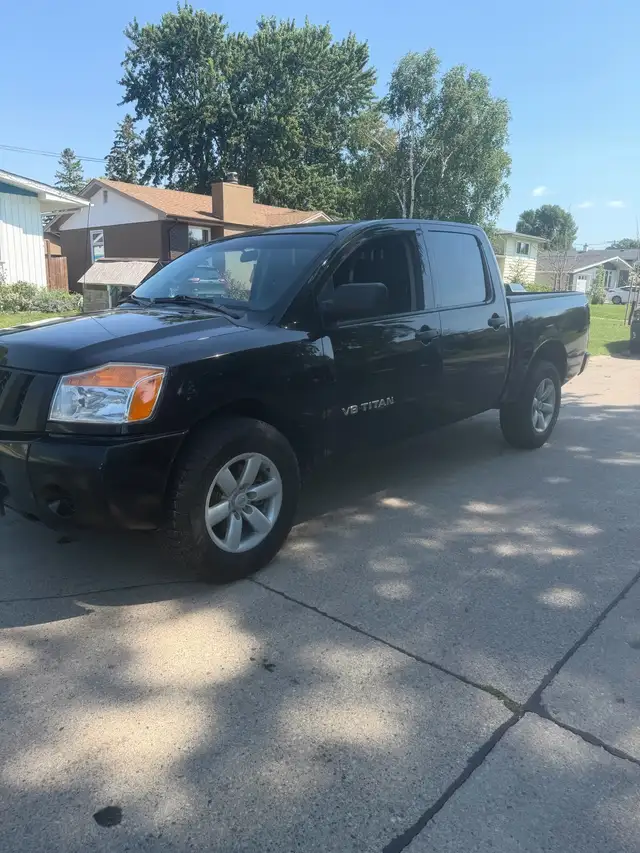 2015 Nissan Titan