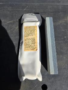 Footprint Tools LTD General Aluminum Oxide Sharpening Stone - Photo 3
