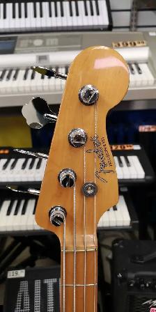 Bass Fender - Photo 3