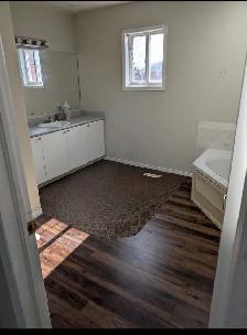 room for rent. Private bath. $800 - Photo 4