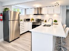 Masterbedroom has private bath - Utilities & Wifi - Nov 1 - LRT - Photo 7