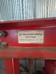 Valley 20 Ton Shop Press - Photo 5