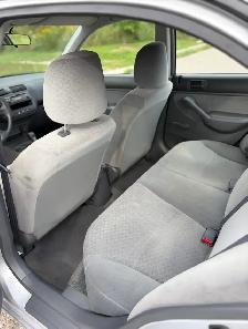 89,000km Honda civic 2002 - Photo 4