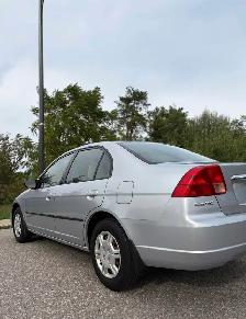 89,000km Honda civic 2002 - Photo 6