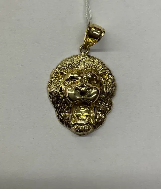 Lion en Or