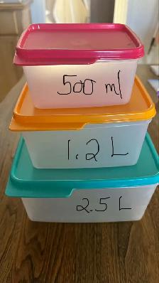 TUPPERWARE=3 Plat 2.5l-1.5l-500ml=514-773-6533=neuf= 25$