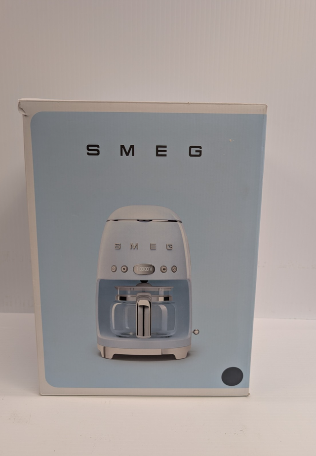 (B1340) Smeg DCF02GRUS Coffee Maker
