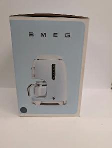 (B1340) Smeg DCF02GRUS Coffee Maker - Photo 2