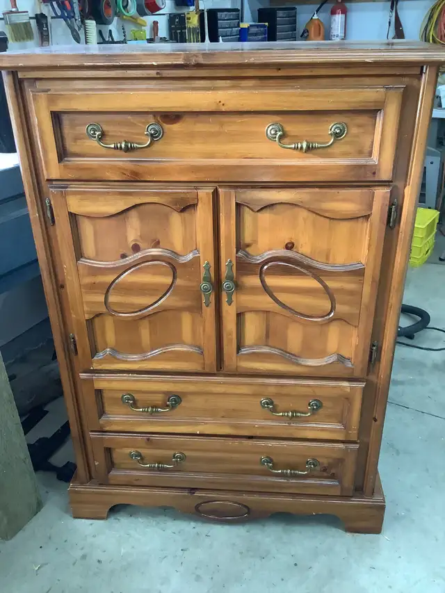 Pine dresser for sale