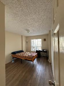 Spacious 2 Bed, 2 Bath apartment– Lease Takeover (Lo - Photo 8