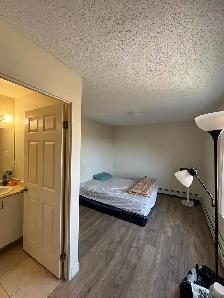 Spacious 2 Bed, 2 Bath apartment– Lease Takeover (Lo - Photo 9
