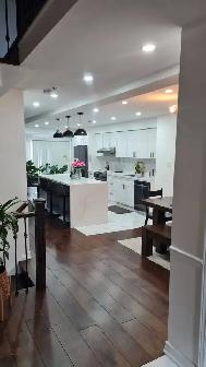 Short-Term Lease – 5-Bedroom Home in Oakville, ON