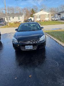 2013 Chevy impala 79 000kms 6000$ obo