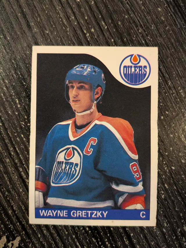 1985/86 opc # 120 Wayne Gretzky Oilers