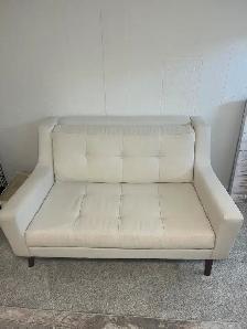 2 SEAT COUCH