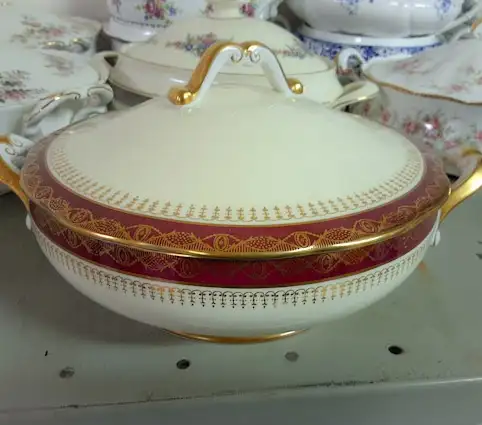 Royal Albert - Unnamed