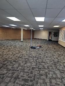 FLOOR INSTALLER - Photo 3