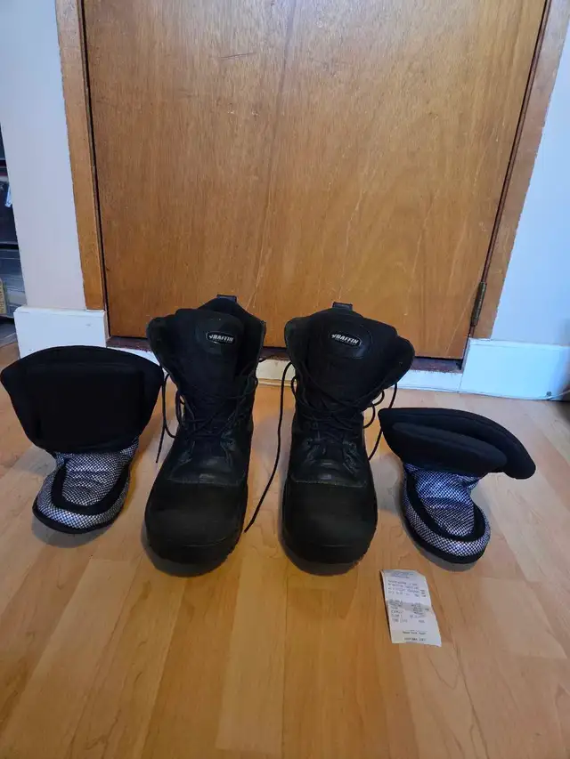 Baffin polar proven workhorse sz 12 winter boots c/w new liners