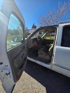 2003 GMC Sierra 3 quarter ton HD - Photo 4