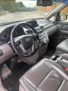2011 Honda Odyssey Touring - Photo 6
