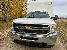 2011 Chevy 3500HD - Photo 2