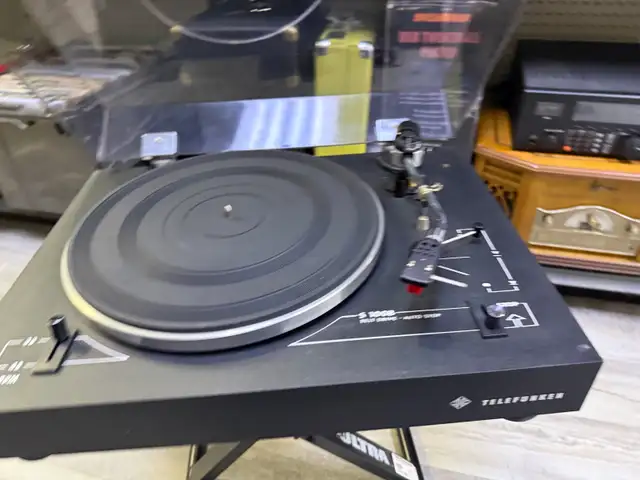 Telefunken S100B Belt Drive Turntable
