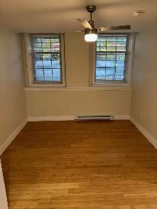 REDUCED to $1850 if Rented by Nov 2 Bed 2 Bath at The Academy - Photo 6