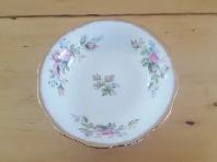 Royal Albert - Unnamed (Moss Rose)
