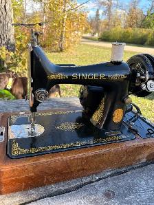 sewing machine - Photo 2