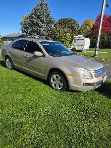 2006 FORD FUSION. 4 DOOR
