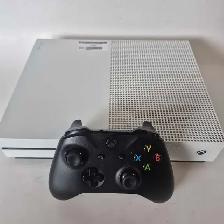 Microsoft Xbox One S 1TB Console (32907774)