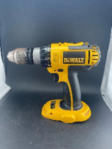 Dewalt DC725 18v Drill/battery/charger NiCd - Photo 2
