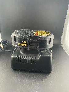 Dewalt DC725 18v Drill/battery/charger NiCd - Photo 5