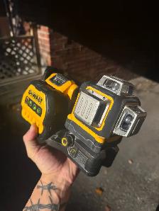 laser dewalt 360
