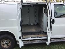 2016 GMC Savana 2500 Cargo Van - Photo 7