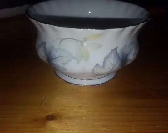 Royal Albert - Unnamed (Silver Birch)