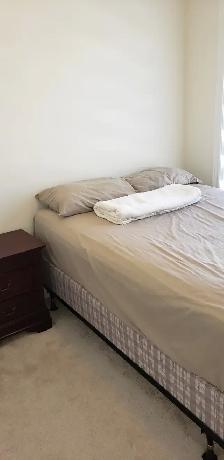 Clean, Beautiful, Furnished, & Bright Room in a quiet new home. - Photo 3