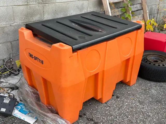 TMG 116-Gallon Diesel Tank with 12V Pump