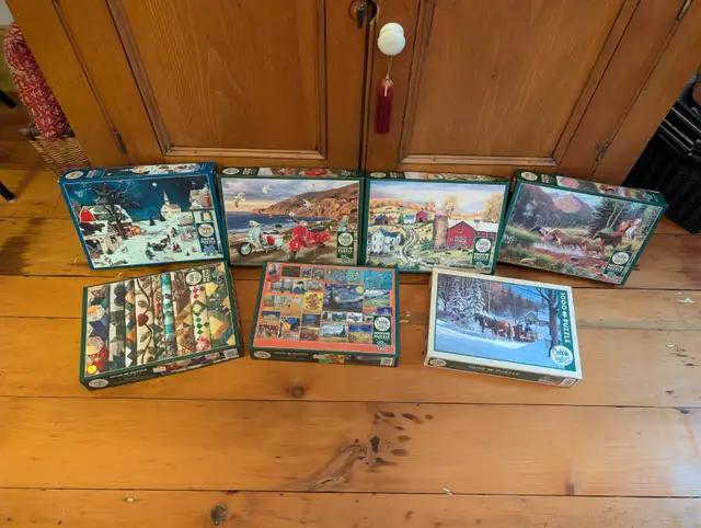 7 COBBLE HILL '1000' PC PUZZLES $5. Each