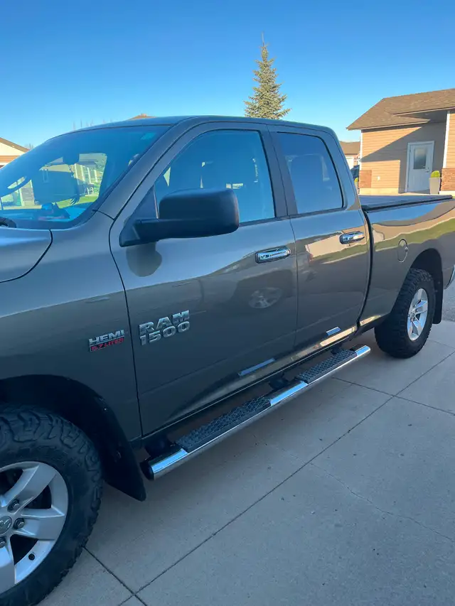 2015 Dodge Ram SLT