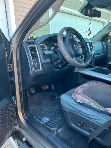 2015 Dodge Ram SLT - Photo 8