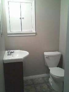 Spacious furnished basement suite in North Battleford - Photo 10