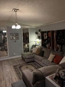 Mobile Home - Photo 4