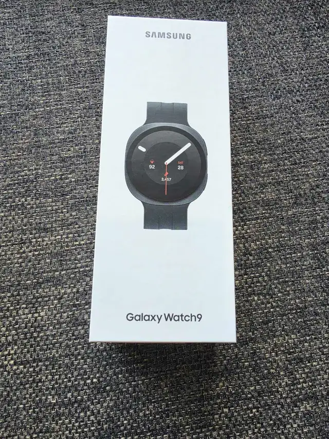 BNIB SAMSUNG Galaxy Watch 9-44mm Black