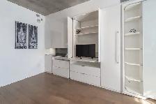Fully equipped Short/Long term Griffintown Studio for rent - Photo 3