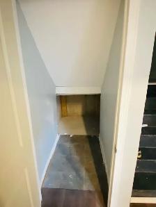 Basement for rent - Photo 6