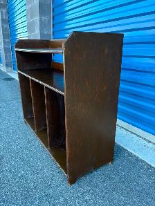 Storage Cabinet / Shelf - Photo 3