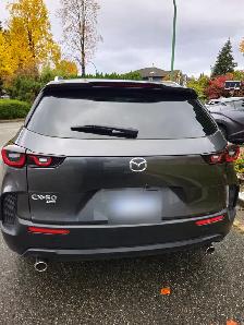LEASE TAKEOVER — 2025 Mazda CX-50 GS-L AWD — $574/mo — 19,908 km - Photo 4