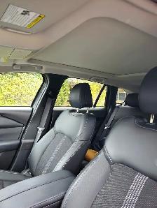 LEASE TAKEOVER — 2025 Mazda CX-50 GS-L AWD — $574/mo — 19,908 km - Photo 7